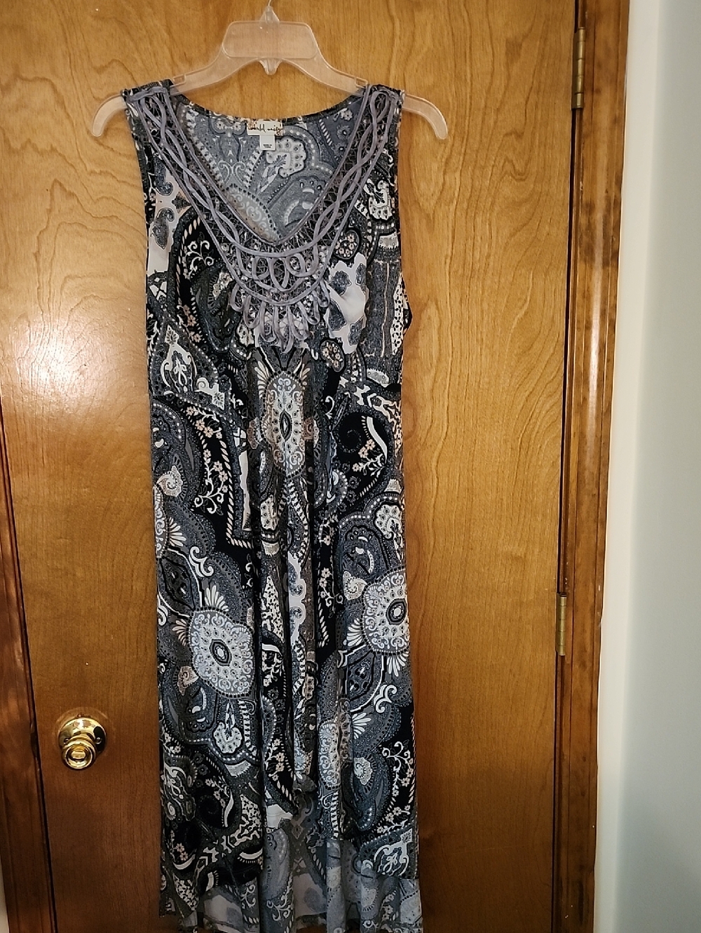 Sleeveless Gray Paisley Maxi Dress with Crochet Trim